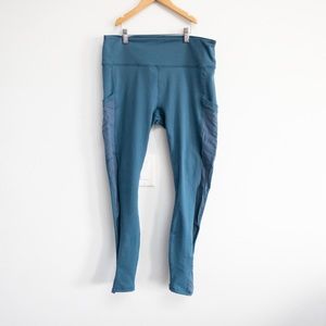 Fabletics  Powerhold Blue Crop Leggings